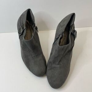Karen Scott| Ankle| Bootie| Grey| suede|Size 7